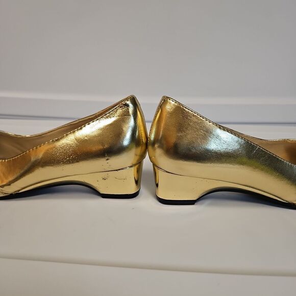 🌹Statues Gold Wedge Heels sz 9w - Picture 4 of 7